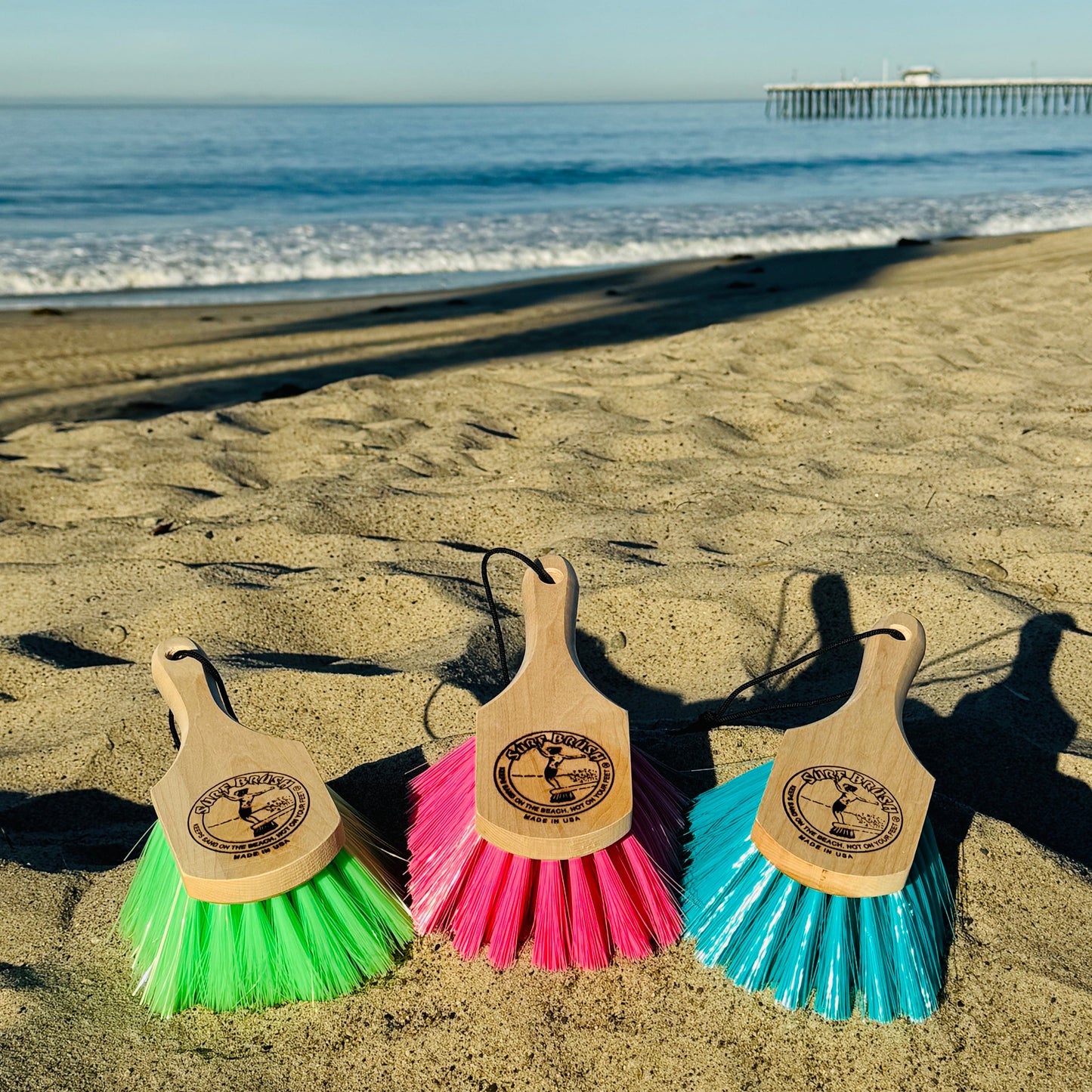  SURF BRUSH - WOOD SHORT HANDLE(Surf Brush)