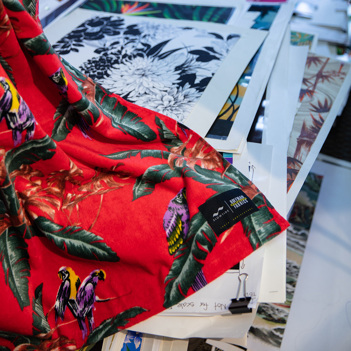  SLOWTIDE JUNGLE BIRDS X HOFFMAN FABRICS TOWEL(Slowtide Jungle Birds X Hoffman Fabrics Towel Copy)