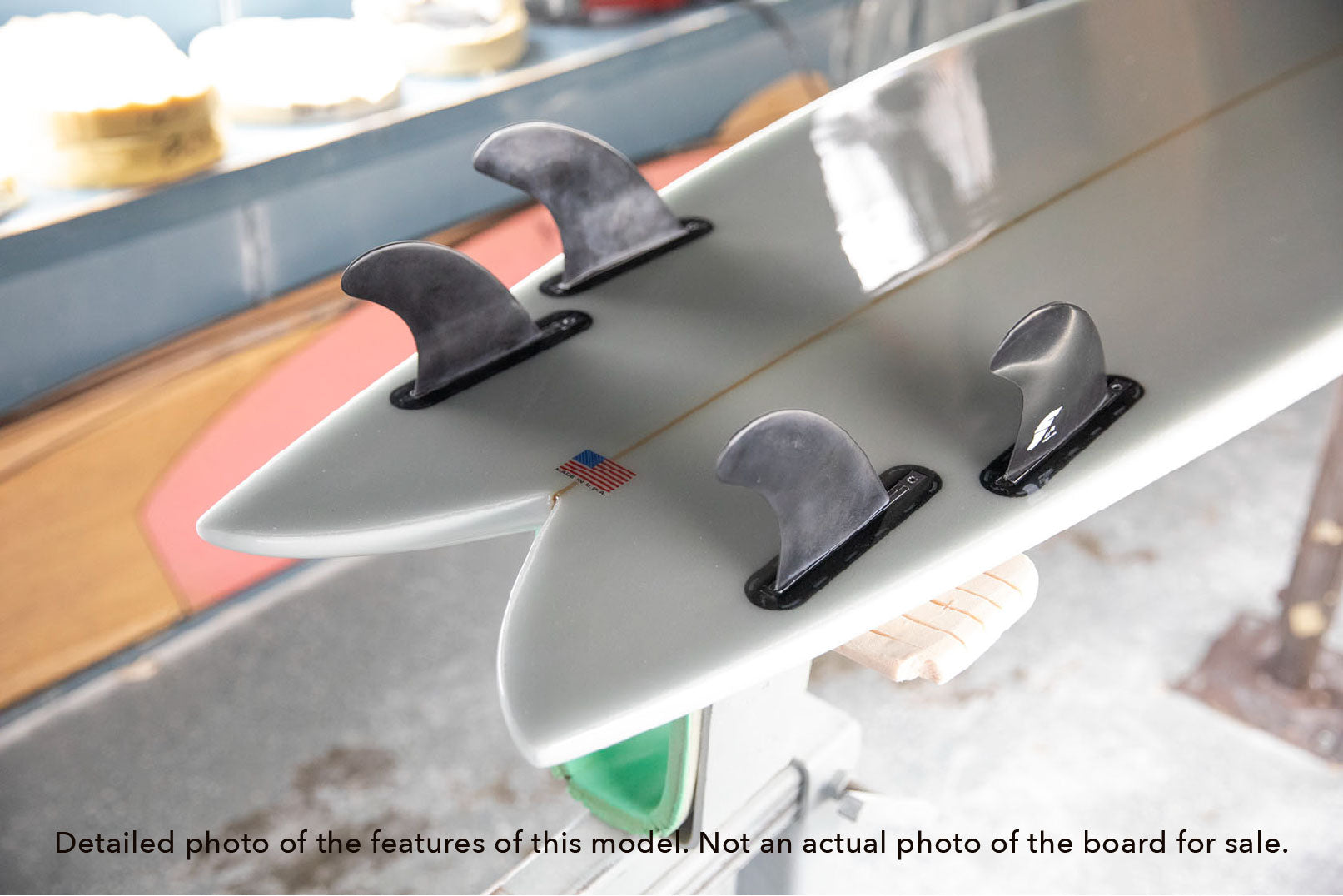  5'10" Retro Fish (5'10", 20 7/8", 2 3/4") B#128240 Gloss & Polish(Retro Fish 128240)