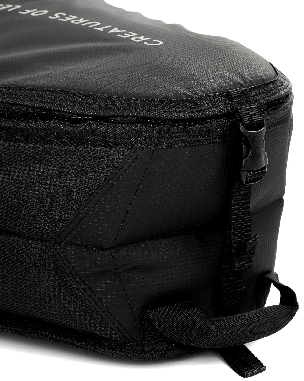  CREATURES OF LEISURE TRIPLE SHORTBOARD TRAVEL BAG(Creatures Of Leisure Shortboard Triple Dt 2 0)