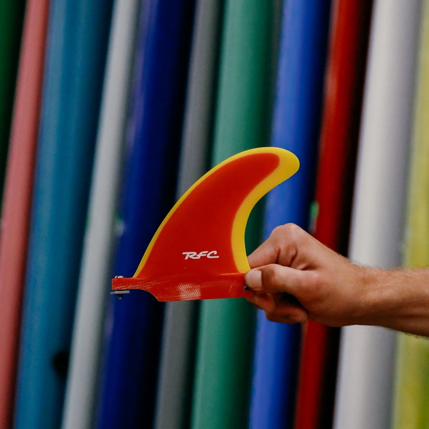  RAINBOW FIN CO. STEWART 4"-4.5" THRUSTER FIN(Rainbow Fin Co Stewart 4 5 Trailer Fin)
