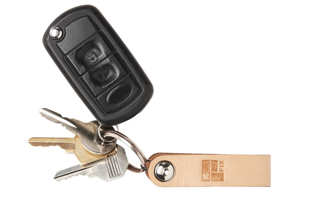  FIX MANUFACTURING SURF TOOLS KEYCHAIN(Fix Manufacturing Surf Tools Cloak Keychain)