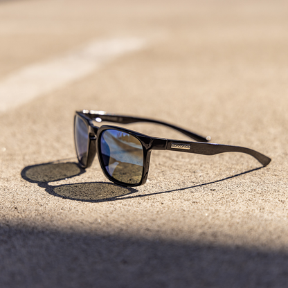  SUNCLOUD HUNDO SUNGLASSES(Suncloud Hundo Sunglasses)