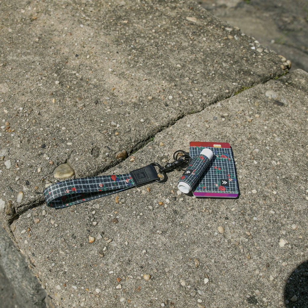  THREAD WALLETS - WRIST LANYARD(Thread Wallets Wrist Lanyard)